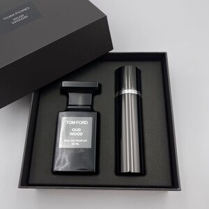 NEW Tom Ford Oud Wood Gift Set Eau De Parfum 50ml + 10ml Travel Spray perfume